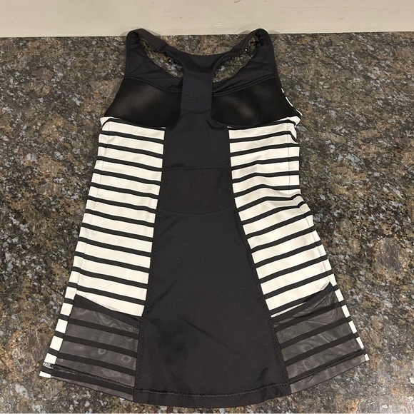 Athleta Ace Racer Back Tank Top Black White Stripes Tennis EUC XS - Picture 4 of 12